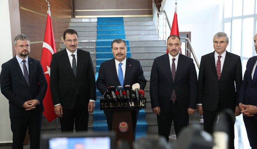 Maske zorunluluğu kalkıyor mu Bakan Koca'dan açıklama