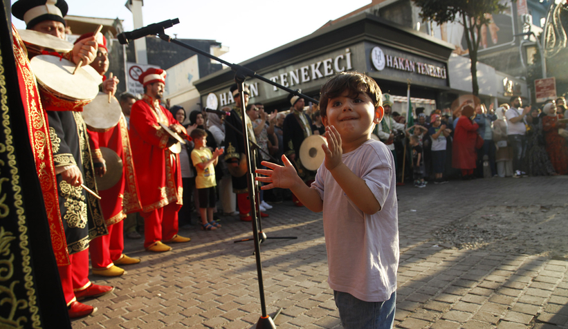 Mehteran Yüce’nin talimatıyla halkla buluştu