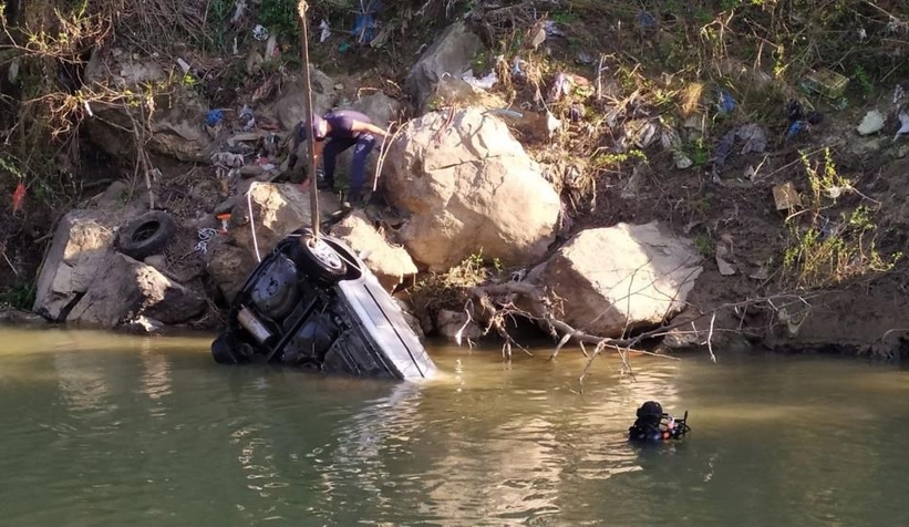 Melen Çayına uçan otomobilin sürücüsünün cesedi çıkarıldı