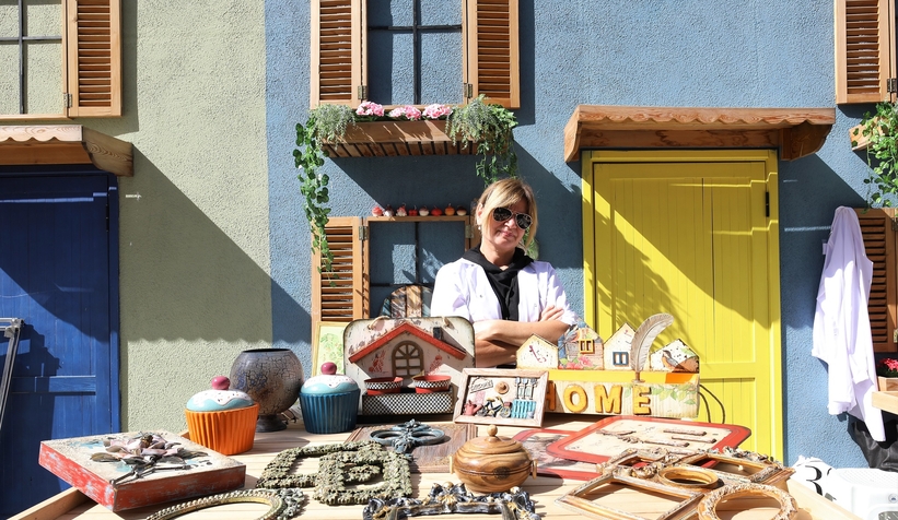 Menekşe Sanat Sokağı ile Kadınlar Çok Mutlu