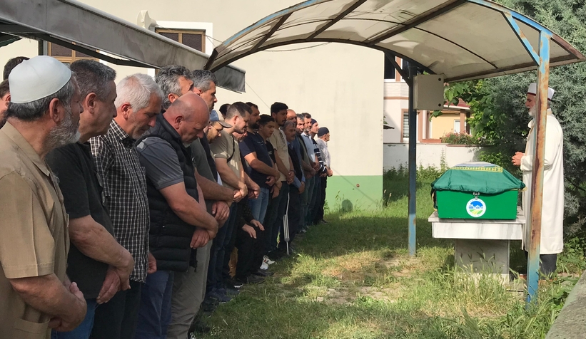 merdiven-boslugundan-atlayan-adama-son-gorevd3zgzhzkv2