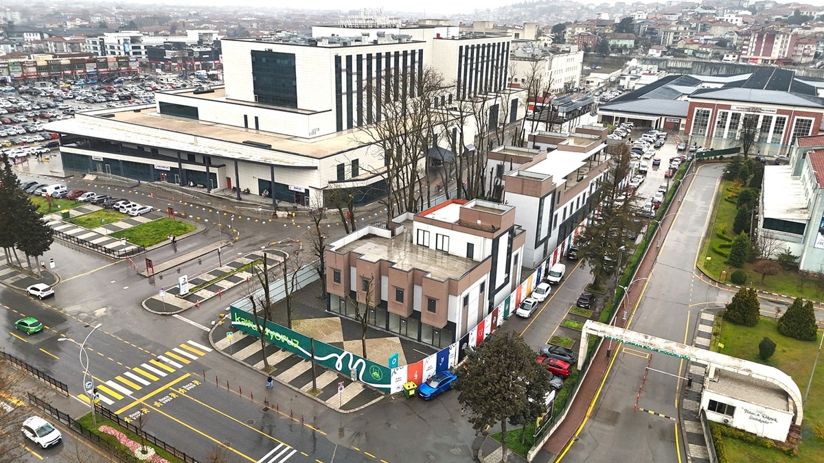 Meserret Bahçe açılışa hazırlanıyor