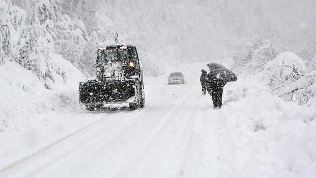 Meteoroloji'den yoğun kar yağışı uyarısı