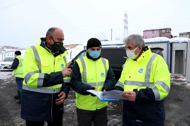 Meteorolojik verilerin ardından ekiplerin kar nöbeti başladı