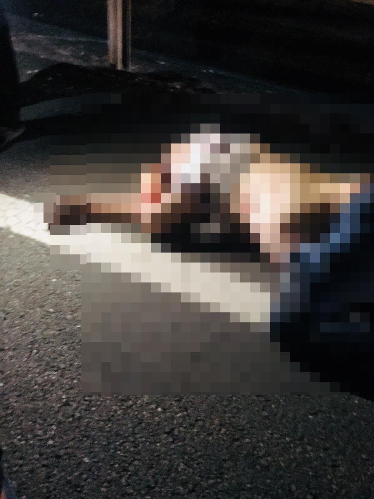 Metrelerce sürüklenen motosikletli öldü