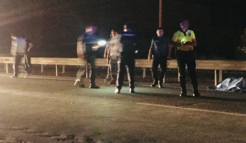 Metrelerce sürüklenen motosikletli öldü