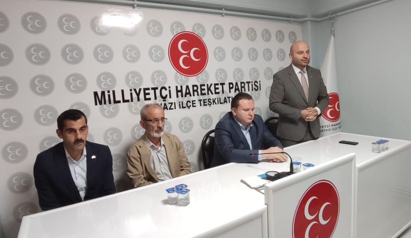 mhp-akyazi-ilce-teskilatini-ziyaret-ettilerc09muzher2