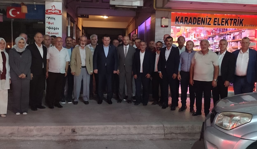 mhp-akyazi-ilce-teskilatini-ziyaret-ettilerc09muzher2