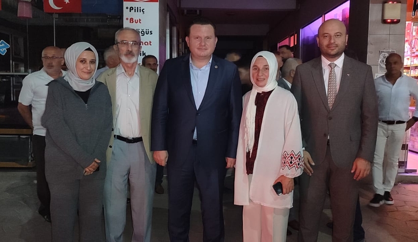 mhp-akyazi-ilce-teskilatini-ziyaret-ettilerc09muzher2