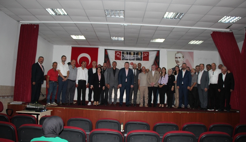 MHP Karapürçek İlçe Başkanlığına Mustafa Hıraç seçildi