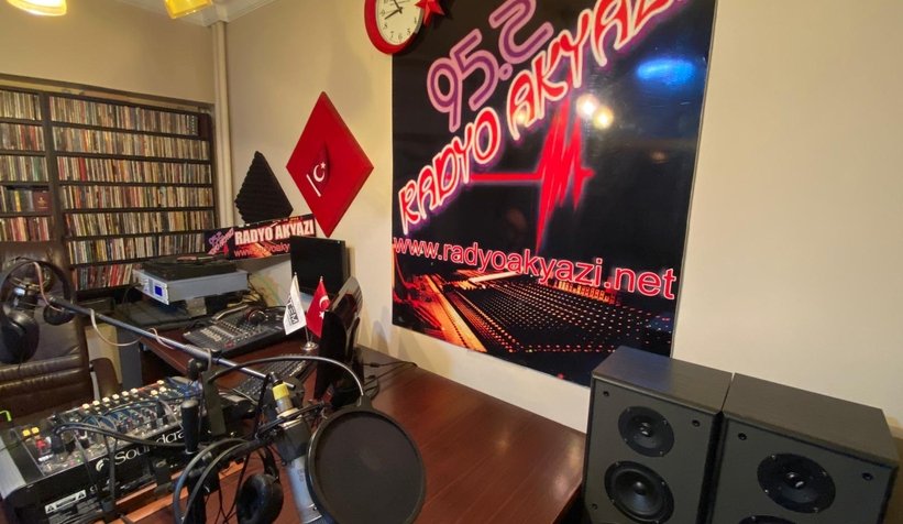 Mikrofon başında 27 yıl