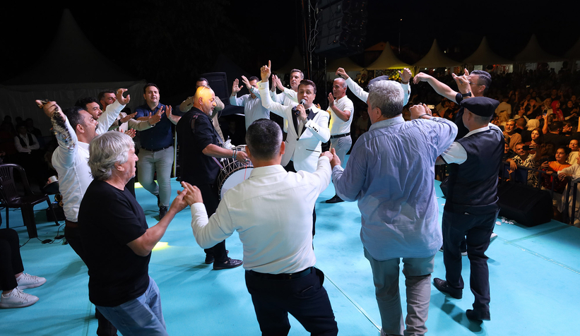 Millet Bahçesi’nde binlerce kişiyle Rumeli Balkan buluşması