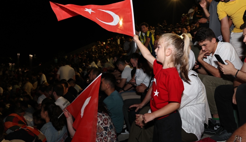 millet-bahcesinde-tarihi-gecekze0nvf5vk