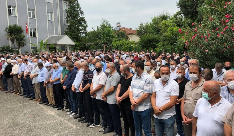 Milletvekili Recep Yıldırım'ın kardeşi Toprağa Verildi