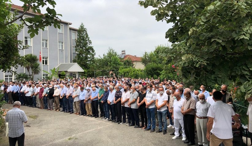 Milletvekili Recep Yıldırım'ın kardeşi Toprağa Verildi