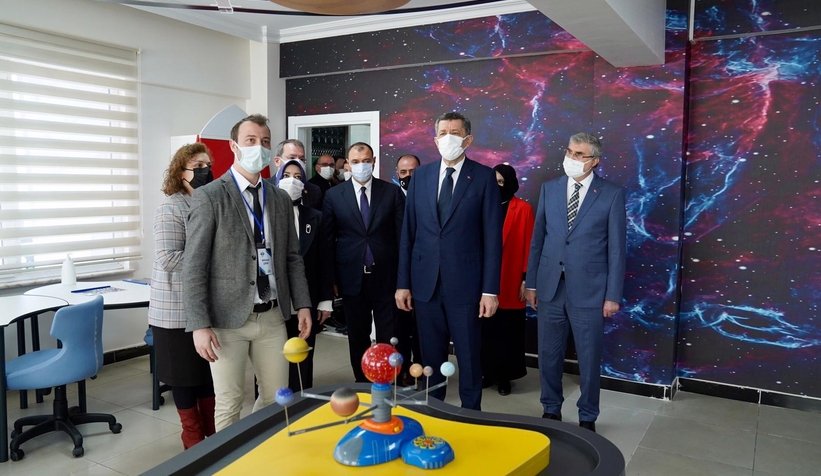 Milli Eğitim Bakanı Selçuk, 16 eğitim tesisinİ açtı