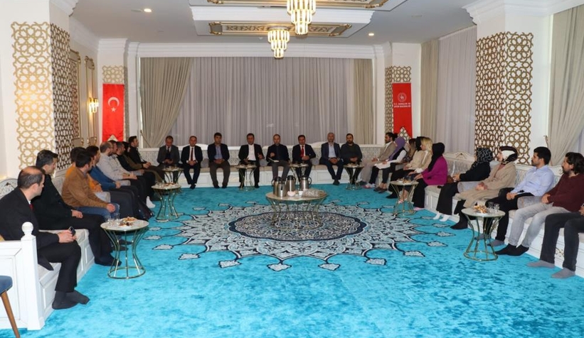 Milli Eğitim Müdürü Savaşçı öğretmenlerle buluştu