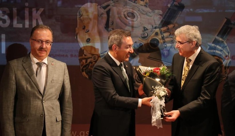 Milli Savunma Bakan Yardımcısı Dere, Sakarya'da öğrencilerle buluştu