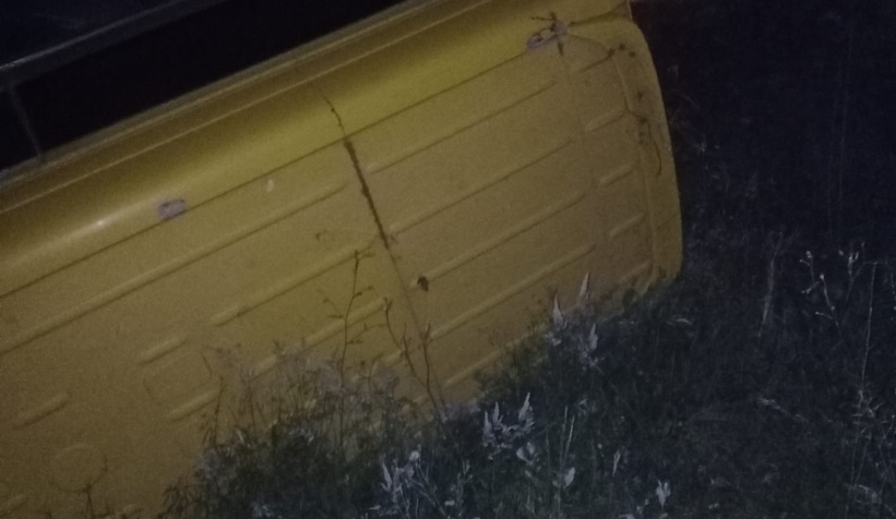 Minibüs şarampole uçtu