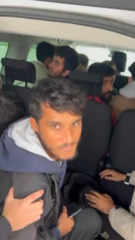 minibuste-13-afgan-ve-pakistanli-kacak-yakalandidhqxshfraj