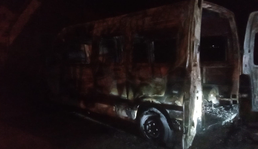 Minibüsü yanan baba: Bence oğlum yaktı