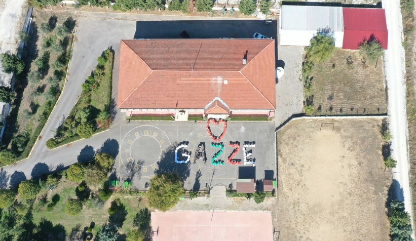 Miniklerden Filistin'e koreografi ile destek