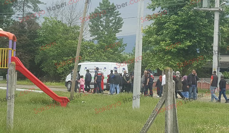 miras-parasi-yuzunden-oldurulen-anne-baba-ve-cocuklarina-aci-vedac3bkaexkt3