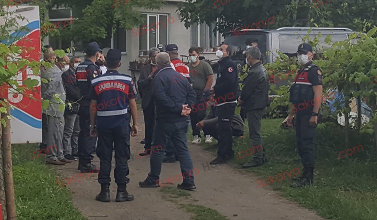miras-parasi-yuzunden-oldurulen-anne-baba-ve-cocuklarina-aci-vedac3bkaexkt3