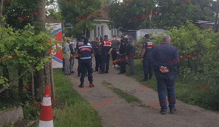 miras-parasi-yuzunden-oldurulen-anne-baba-ve-cocuklarina-aci-vedac3bkaexkt3