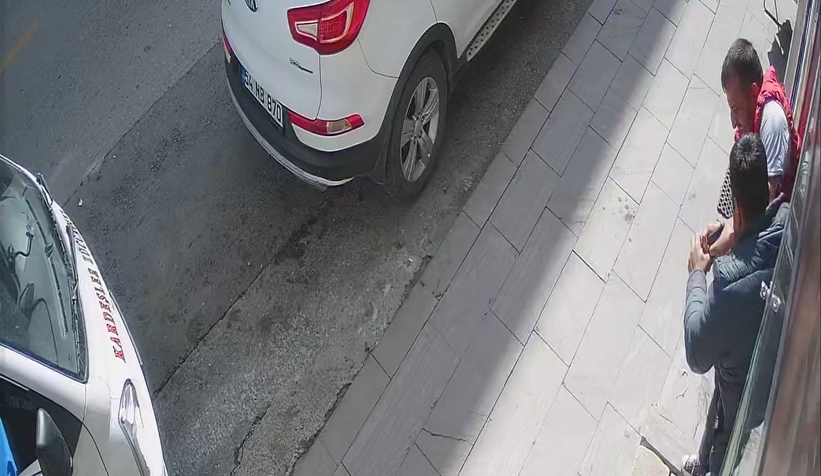 miras-yuzunden-kardesini-vurdu-iste-o-anlarvxjgz0v2ag