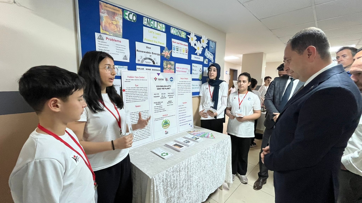 Mithatpaşa Ortaokulu’nda Bilim Fuarı heyecanı