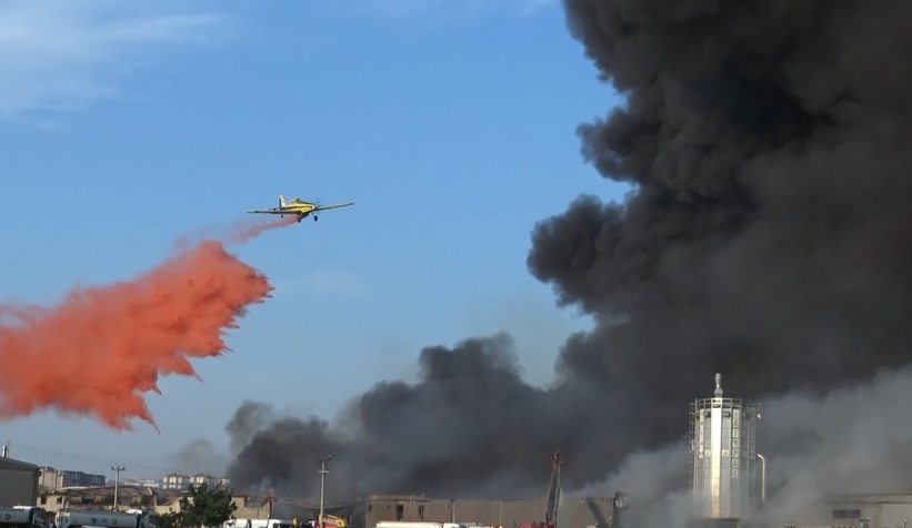 Mobilya fabrikaları alev alev yanıyor