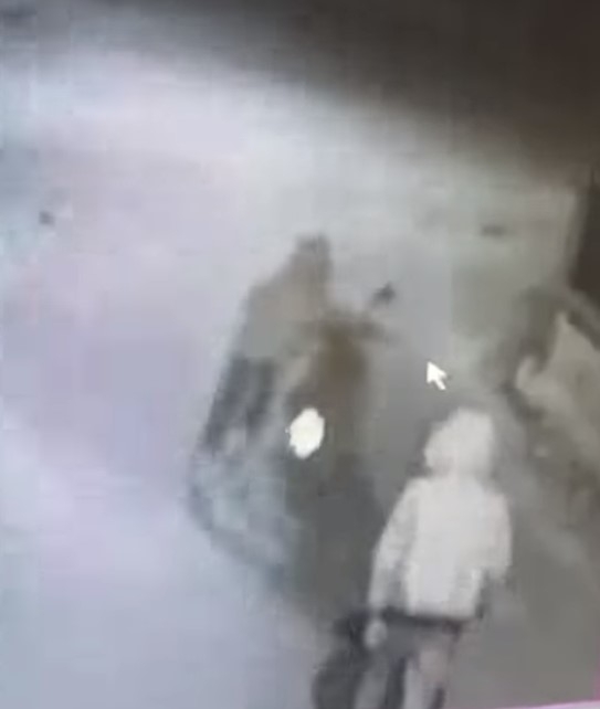 motosiklet-hirsizlari-kameraya-yakalandibgfms2ywnz