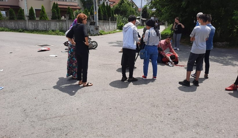 Motosiklet otomobille çarpıştı: 1 yaralı