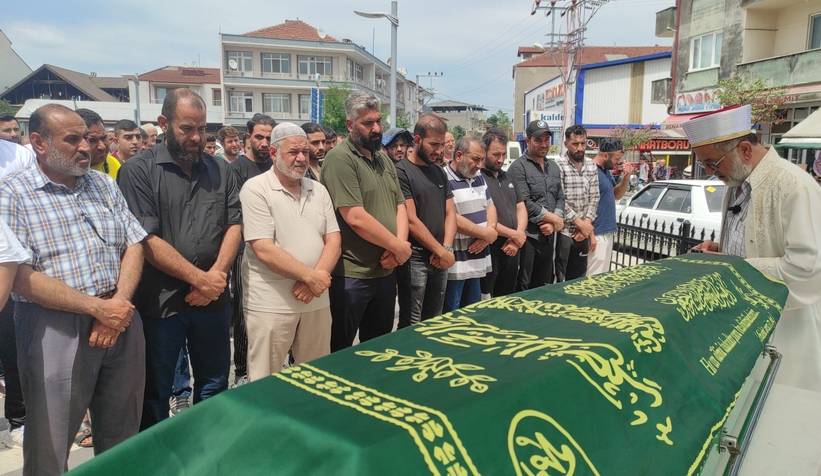 Motosikletle fırına dalan Iraklı genç toprağa verildi