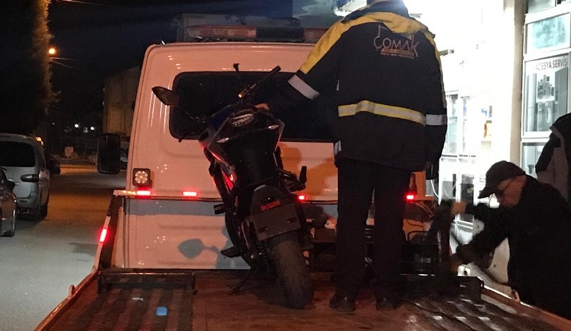 Motosikletle tek teker kazası: 2 yaralı