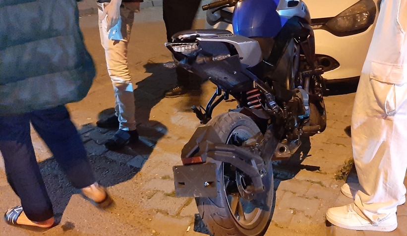 Motosikletle tek teker kazası: 2 yaralı