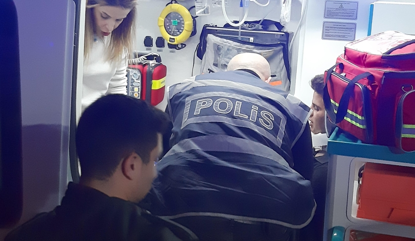 Motosikletle tek teker kazası: 2 yaralı