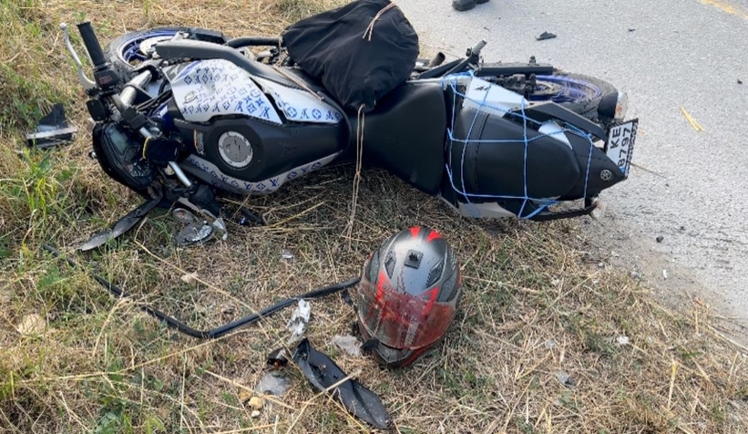 motosikletli-agir-yaralanmisti-kaza-ani-kameradamw9vn3r4d0