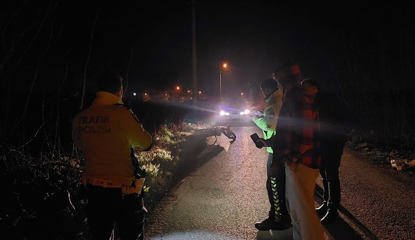 Motosikletli genç kazada ağır yaralandı