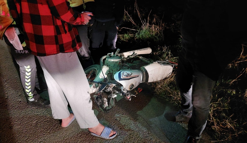 Motosikletli genç kazada ağır yaralandı