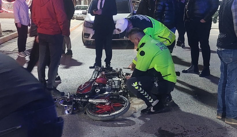 motosikletli-genc-kazada-yaralandinmvwv2lkug