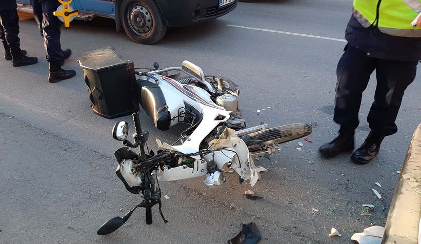 Motosikletli kurye ölümden döndü