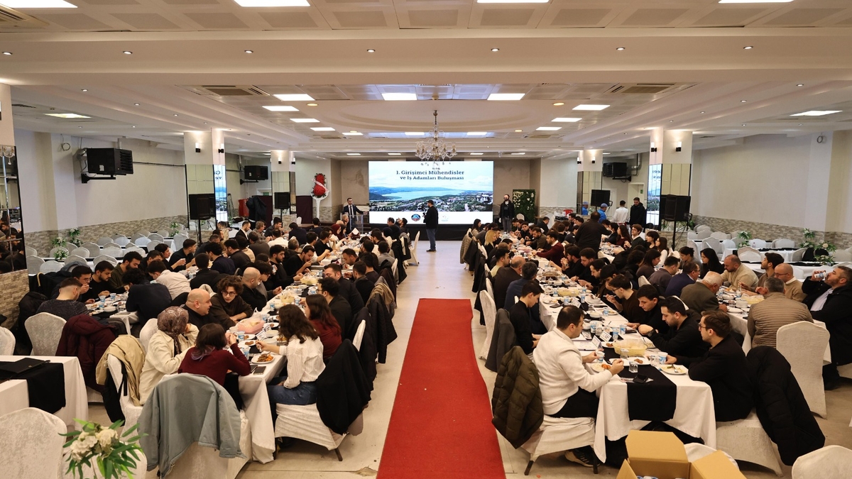 Mühendislik öğrencileri Serdivan'da buluştu