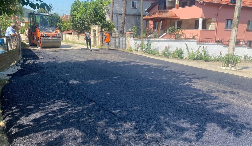 Muhtar asfaltı görünce kurban kestirdi