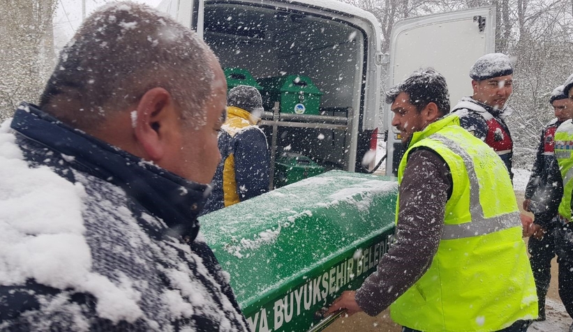 Muhtar iki kardeşin hayatını kaybettiği yangın faciasında yaşananları anlattı