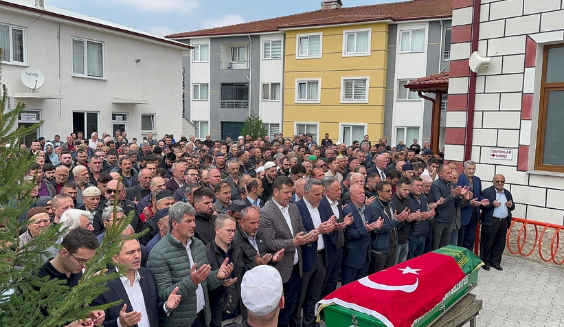 muhtar-mustafa-gundogdu-dualarla-topraga-verildic05ez0dmdg