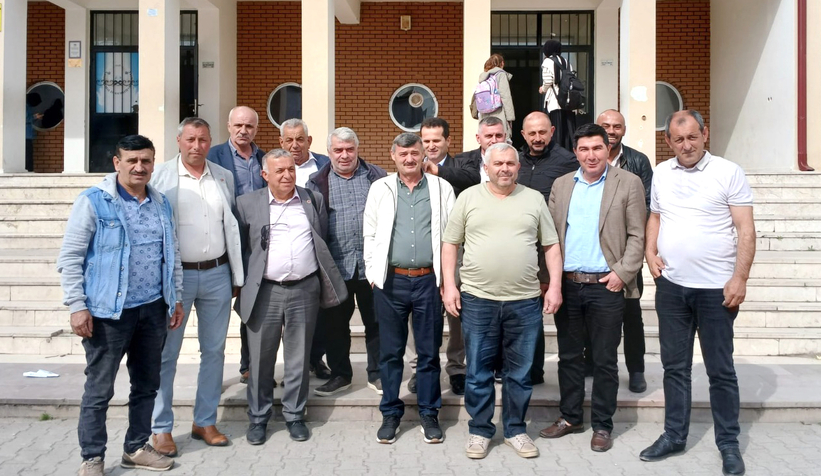 muhtarlardan-tepki-salonu-terk-ettilernzqyrtd6ov