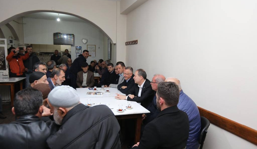 Murat Kaya seçim çalışmasını 4 mahallede sürdürdü