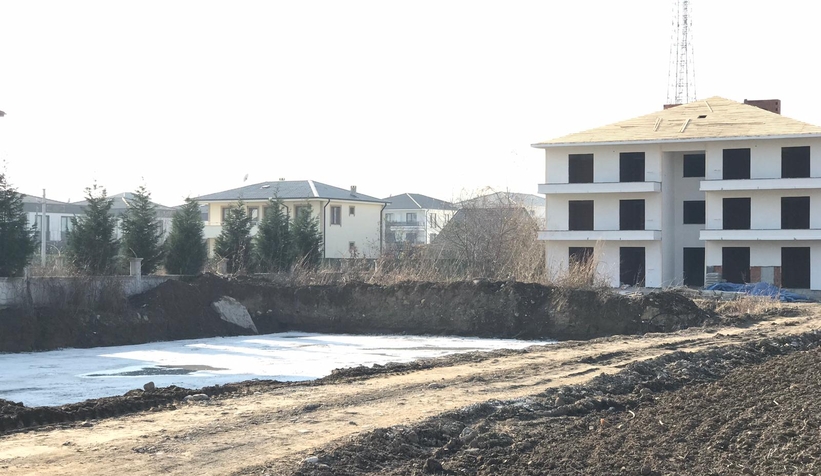 Müteahhit kaçtı diye soluğu karakolda aldılar